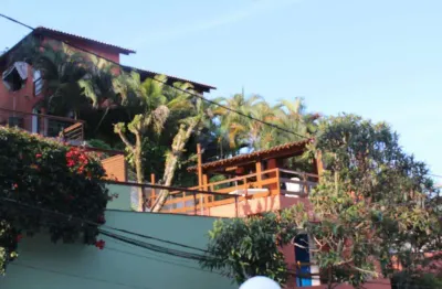Casa em condomínio fechado com 3 quartos à venda na estrada caetano monteiro, badu, niterói, 246 m2 por r$ 900.000