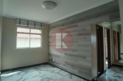 Apartamento de 03 quartos com armários no santa mônica