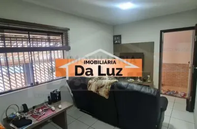 Vende-se sobrado com 2 quartos 2 vagas de garagem no campestre santo andré