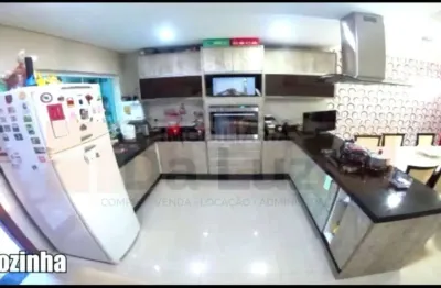 Casa com 3 quartos à venda na Rua Tiradentes, 166, Vila Assunção, Santo André