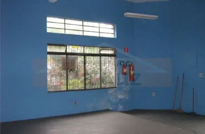 Casa comercial com 3 salas para alugar na Avenida Portugal, 177, Centro, Santo André