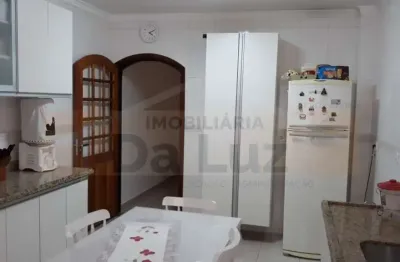 Casa com 3 quartos à venda na rua manicoré, 89, vila floresta, santo andré, 233 m2 por r$ 700.000