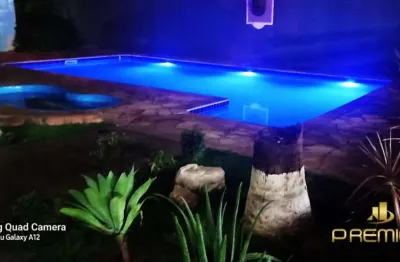 Chácara a venda em louveira com rendimento de 0.62% - 2 piscinas e salão para + 100 pessoas.