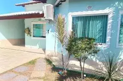 Casa com 3 dormitórios, suíte piscina e edícula à venda, 143 m² por r$ 870.000 - ponta grossa - maricá/rj