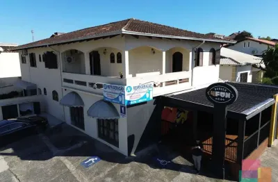 Casa com 4 quartos à venda na avenida antônio ramos alvim, --, floresta, joinville por r$ 1.350.000