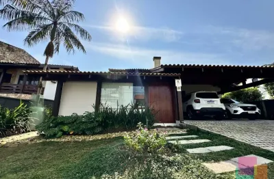 Casa com 3 quartos à venda na rua são carlos, --, saguaçu, joinville por r$ 1.999.000