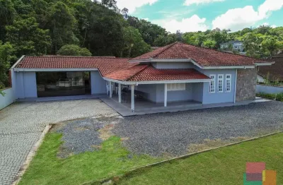 Casa com 3 quartos à venda na rua lindóia, --, glória, joinville por r$ 2.500.000