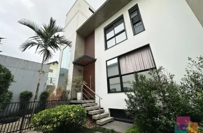 Casa em condomínio fechado com 3 quartos à venda na rua marechal deodoro, --, américa, joinville por r$ 1.980.000
