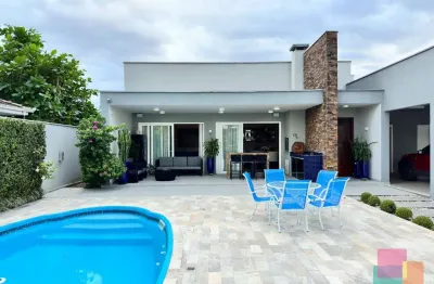 Casa com 3 quartos à venda na rua caçapava, --, bom retiro, joinville por r$ 2.500.000