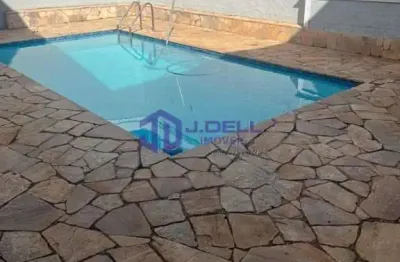 Casa com 5 quartos para alugar na Vila Cidade Universitária, Bauru 