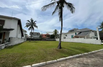 Terreno á venda, condomínio Bougainville I Frente Mar em Peruíbe