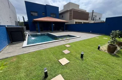 Espetacular Sobrado à venda no Condomínio Bosque Três Marias em Peruíbe