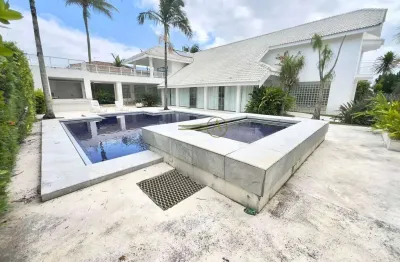 Procurando sobrado no Condomínio Bougainville I em Peruíbe ? Encontrou