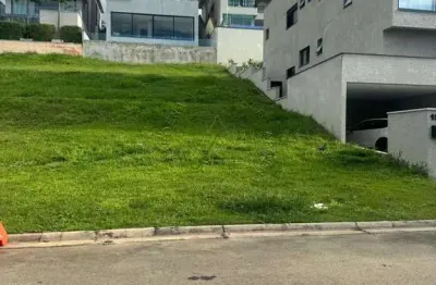 Terreno em condomínio fechado à venda na alameda das sapucaias, 172, alphaville, santana de parnaíba por r$ 1.349.000