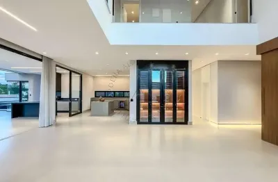 Casa em condomínio fechado com 4 quartos à venda na alameda michelangelo, 1977, alphaville, santana de parnaíba por r$ 7.600.000