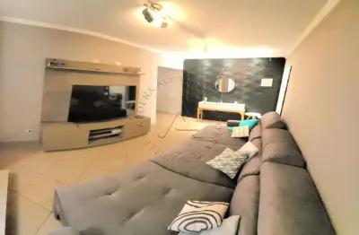 Casa com 3 quartos à venda na victorio fornazaro, 172, vila sul americana, carapicuíba por r$ 650.000