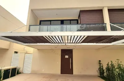 Casa em condomínio fechado com 3 quartos à venda na estrada de lula chaves, 386, tamboré, santana de parnaíba por r$ 1.530.000