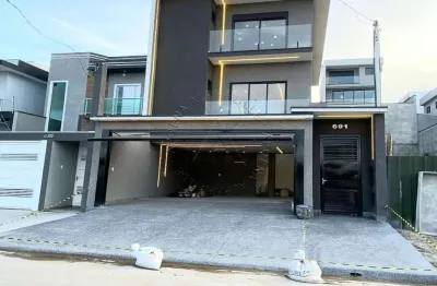 Casa com 3 quartos à venda na rua das cravinas, 691, portais (polvilho), cajamar por r$ 1.400.000