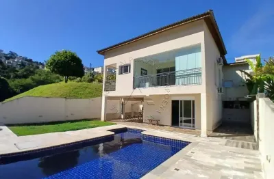 Casa em condomínio fechado com 3 quartos para alugar na Alameda Vale do Itajaí, 474, Tamboré, Santana de Parnaíba por R$ 15.000