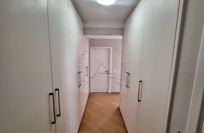 Apartamento com 4 quartos para alugar na Alameda Mamoré, 189, Alphaville, Barueri por R$ 8.700