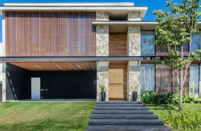 Casa com 4 dormitórios à venda, urbanova 700 m² por r$ 11.800.000 - condomínio chácara serimbura - são josé dos campos/sp