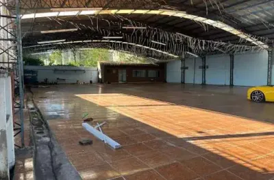Galpão para alugar, 900 m² - vila industrial - são josé dos campos/sp