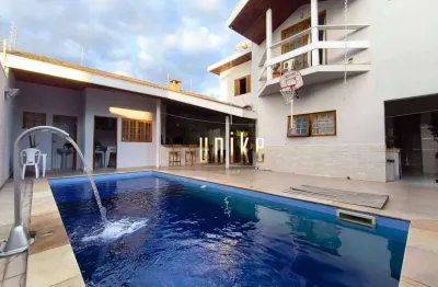 Casa com 4 dormitórios à venda, 329 m² por r$ 1.500.000,00 - villa branca - jacareí/sp