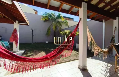 Casa com 3 dormitórios à venda, 175 m² por r$ 1.380.000,00 - villa branca - jacareí/sp