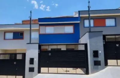 Sobrado à venda em são paulo, cidade líder, com 2 suítes, com 66 m²