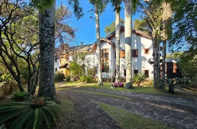 Luxo e exclusividade no coração da vila giglio em atibaia com 05 suites de puro conforto e requinte