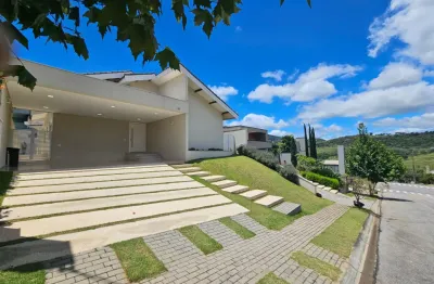 CASA TERREA NOVA CONDOMINIO FIGUEIRA GARDEN ATIBAIA COM LAZER DE CLUBE TERREA SEMI MOBILIADA COM 03 SUITES E ESPAÇO PARA HORTA e PISCINA