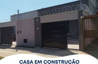 Casa 3 quartos sendo um suíte localizada no parq. Das amendoeiras - goiânia