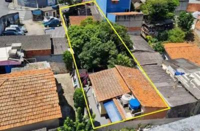 Terreno à venda no Jardim das Belezas, Carapicuíba 
