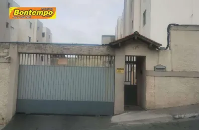 Apartamento com 2 quartos para alugar na Vila Silva Ribeiro, Carapicuíba 