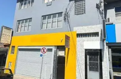 Prédio comercial com rendimentos - centro da cidade