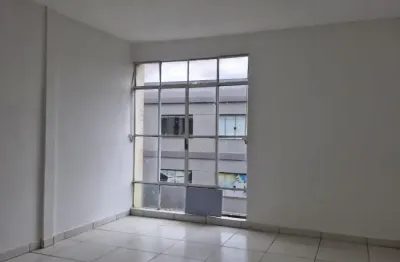 Sala comercial na rua sergipe em londrina, ideal para escritórios