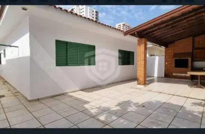 Casa com 4 quartos para alugar na Vila Cidade Universitária, Bauru 