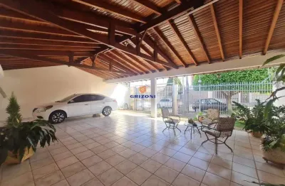 Casa jardim paulista | 3 quartos | 1 suíte | 2 salas | 4 banheiros | 3 vagas