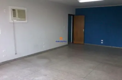 Barracão/galpão vila nova santa luzia i 1 sala i 2 banheiros i 252m²