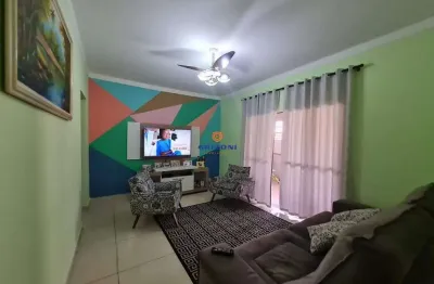 Casa vila são joão da boa vista i 3 quartos sendo 3 suites i 2 banheiros i 1 sala i 4 garagens