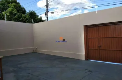 Casa isaura pitta garms | 3 quartos | 1 suíte | 2 sala | 3 vagas
