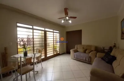 Casa com 3 quartos à venda na Vila Coralina, Bauru 