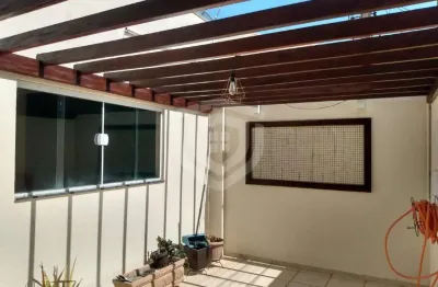 Casa jardim redentor | 3 quartos | 1 suíte | 1 sala | 2 vagas | ótima localização