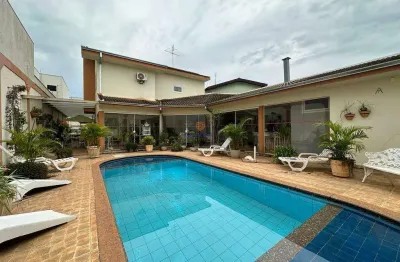 Casa com 3 quartos à venda no Jardim Estoril IV, Bauru 