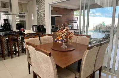 Casa condomínio primavera | 3 quartos | 1 suíte | 1 sala | 3 vagas | área gourmet com piscina