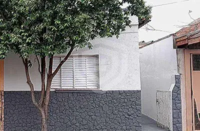 Casa com 1 quarto à venda na Vila Cardia, Bauru 