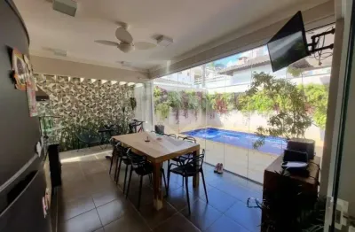 Espetacular casa térrea no villaggio 3 com 3 suítes e 4 vagas de garagem