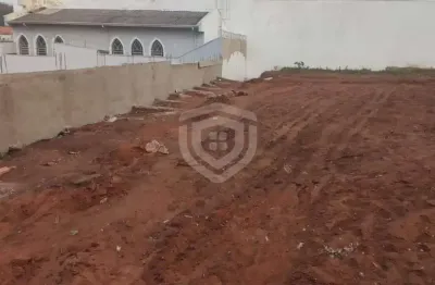Terreno à venda no Jardim Nicéia, Bauru 