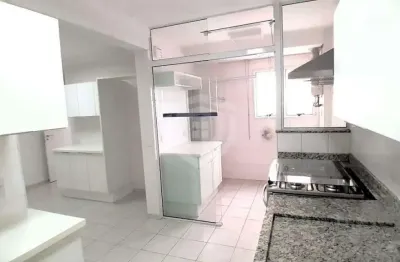 Apartamento a venda no edifício europa, 3 suítes, 5 banheiros, sala 2 ambientes, 2 garagens, lazer completo