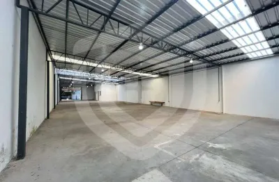 Imovel comercial no centro da cidade | 1 sala | 2 banheiros | 1 escritorio